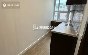 4-комнатная квартира, этаж 5 из 6, 156 м²