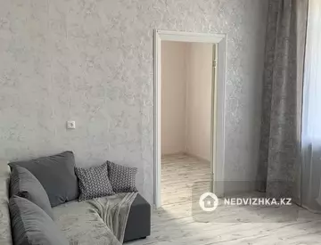 2-комнатная квартира, этаж 3 из 4, 40 м²