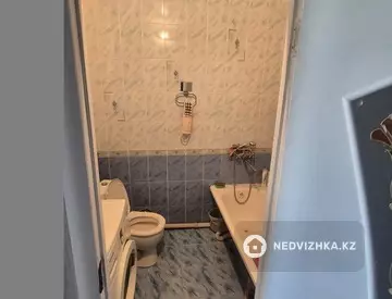 1-комнатная квартира, этаж 4 из 5, 42 м²