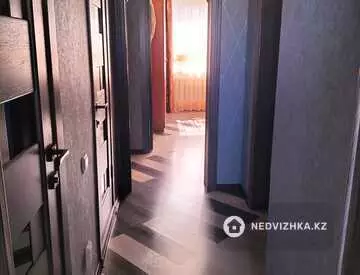 3-комнатная квартира, этаж 6 из 6, 66 м²