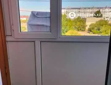 3-комнатная квартира, этаж 6 из 6, 66 м²