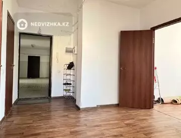 2-комнатная квартира, этаж 2 из 5, 56 м²