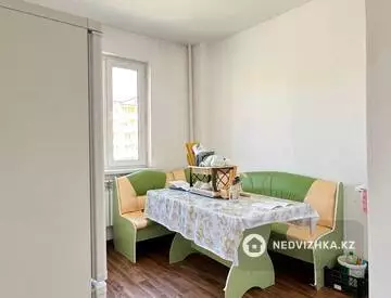 2-комнатная квартира, этаж 2 из 5, 56 м²