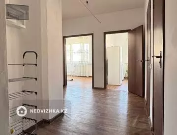 2-комнатная квартира, этаж 2 из 5, 56 м²