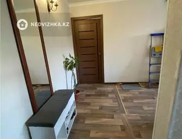 2-комнатная квартира, этаж 4 из 5, 43 м²