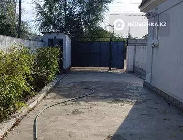 4-комнатный дом, 6 соток, 70 м²