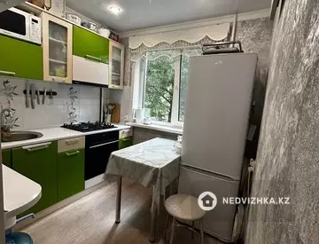 4-комнатная квартира, этаж 2 из 5, 62 м²