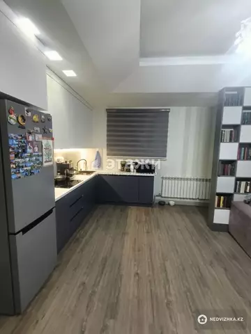 Офисное помещение, 5 этажей, 81 м²