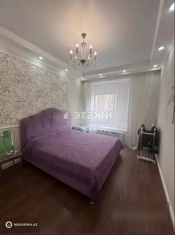3-комнатная квартира, этаж 3 из 10, 93 м²