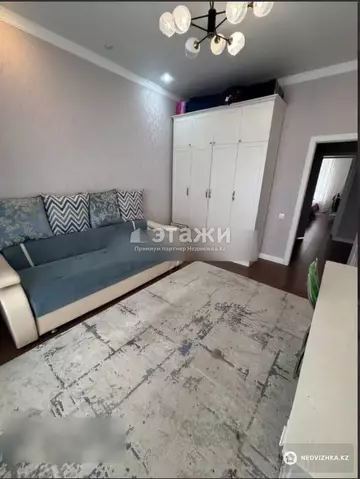 3-комнатная квартира, этаж 3 из 10, 93 м²