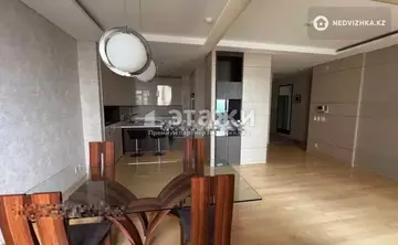 2-комнатная квартира, этаж 3 из 21, 93 м²