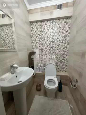 3-комнатная квартира, этаж 5 из 8, 96 м²