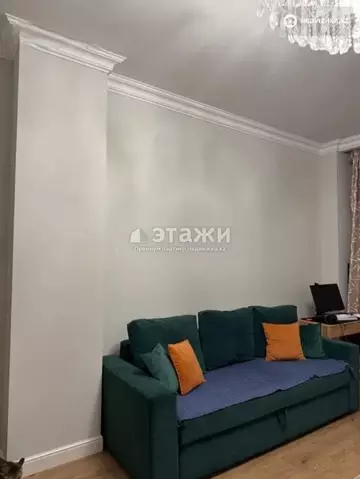 3-комнатная квартира, этаж 9 из 9, 100 м²