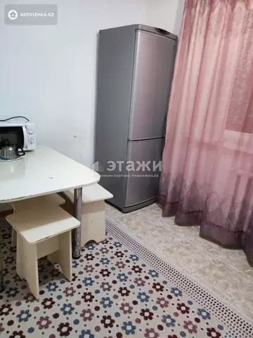 2-комнатная квартира, этаж 3 из 9, 57 м²