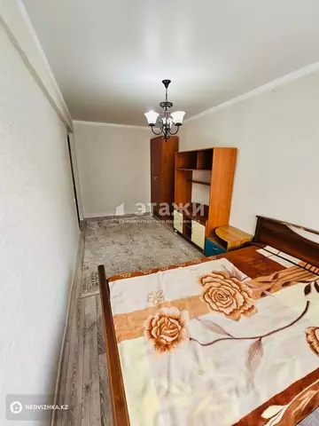 2-комнатная квартира, этаж 4 из 5, 45 м²