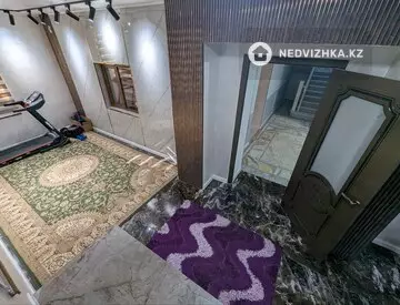 7-комнатный дом, 8 соток, 275 м²