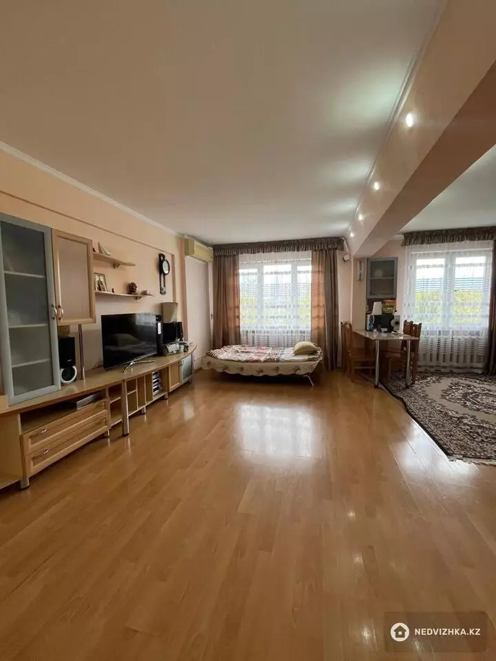 86.8 м², 3-комнатная квартира, этаж 5 из 5, 87 м², изображение - 1