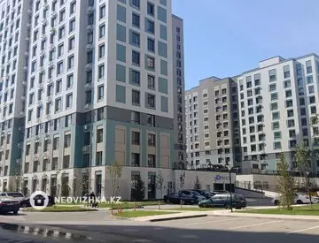 1-комнатная квартира, этаж 2 из 14, 38 м²