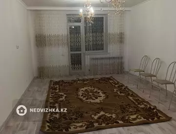 3-комнатная квартира, этаж 5 из 7, 100 м², на длительный срок