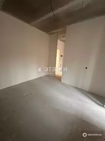 2-комнатная квартира, этаж 4 из 9, 72 м²