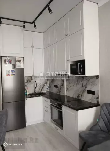 3-комнатная квартира, этаж 4 из 12, 71 м²