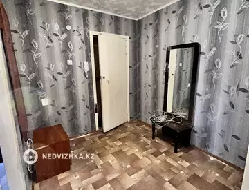 2-комнатная квартира, этаж 3 из 5, 50 м²