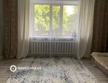 3-комнатная квартира, этаж 1 из 9, 68 м²