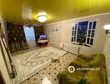 4-комнатная квартира, этаж 1 из 5, 73 м²