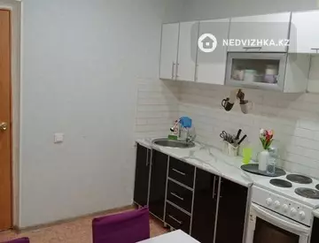 1-комнатная квартира, этаж 3 из 5, 43 м²