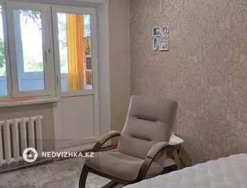 2-комнатная квартира, этаж 2 из 5, 49 м²