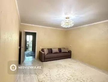 3-комнатная квартира, этаж 3 из 9, 83 м²