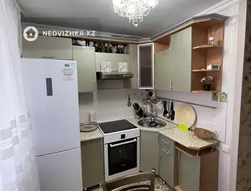 3-комнатная квартира, этаж 3 из 5, 60 м²
