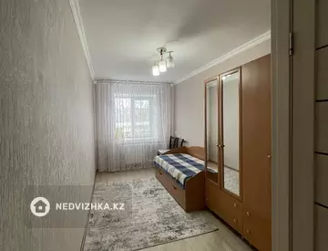 3-комнатная квартира, этаж 3 из 5, 60 м²