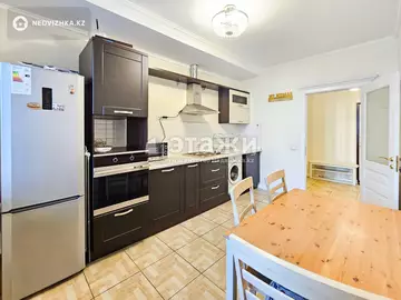 1-комнатная квартира, этаж 3 из 12, 41 м², на длительный срок