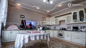 256 м², 6-комнатный дом, 8 соток, 256 м², на длительный срок, изображение - 45