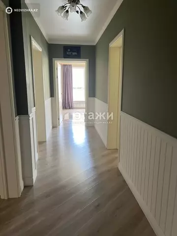 6-комнатный дом, 4 соток, 280 м², на длительный срок