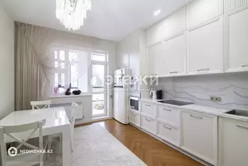3-комнатная квартира, этаж 1 из 5, 112 м²