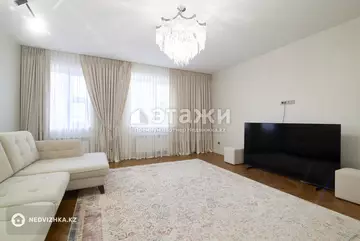 3-комнатная квартира, этаж 1 из 5, 112 м²