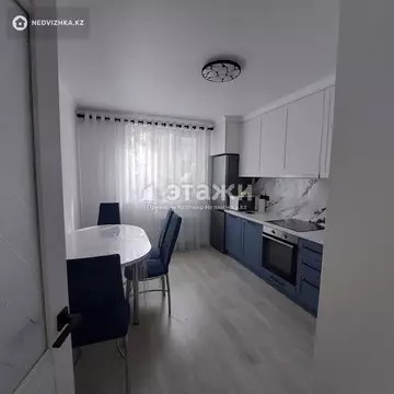 1-комнатная квартира, этаж 1 из 9, 38 м²