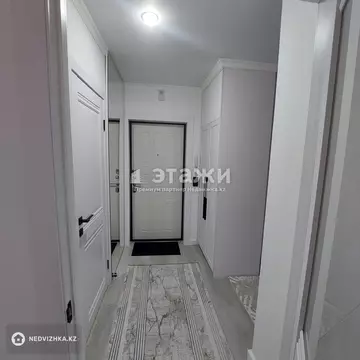 1-комнатная квартира, этаж 1 из 9, 38 м²