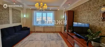 3-комнатная квартира, этаж 4 из 9, 90 м²