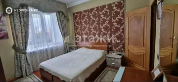 3-комнатная квартира, этаж 4 из 9, 90 м²