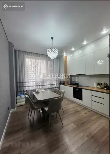 3-комнатная квартира, этаж 6 из 9, 94 м²