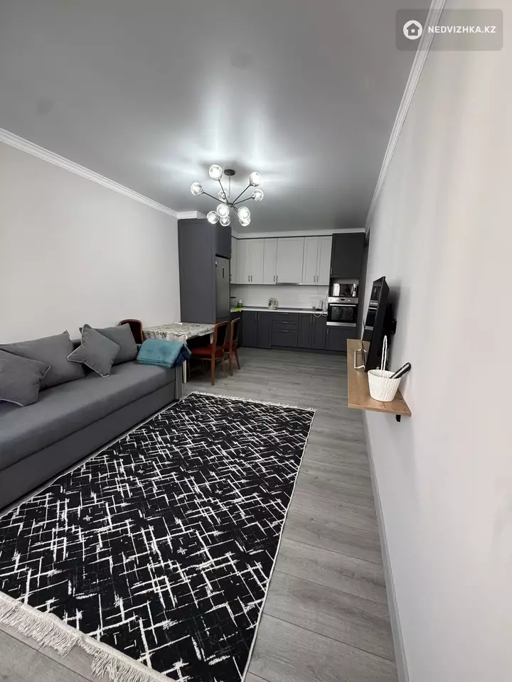 60 м², 1-комнатная квартира, этаж 4 из 5, 60 м², на длительный срок, изображение - 1