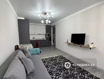 1-комнатная квартира, этаж 4 из 5, 60 м², на длительный срок