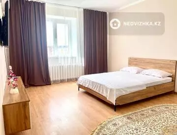 45 м², 1-комнатная квартира, этаж 4 из 5, 45 м², посуточно, изображение - 4