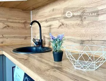45 м², 1-комнатная квартира, этаж 4 из 5, 45 м², посуточно, изображение - 9