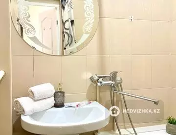 45 м², 1-комнатная квартира, этаж 4 из 5, 45 м², посуточно, изображение - 10