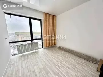 3-комнатная квартира, этаж 9 из 16, 66 м²