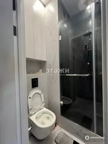 4-комнатная квартира, этаж 18 из 20, 105 м²